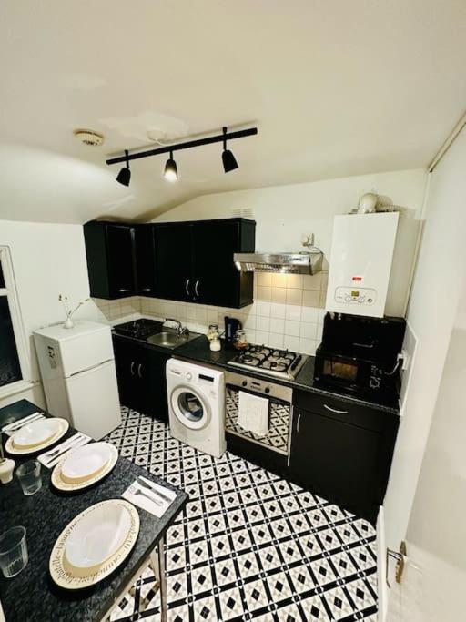Ferienwohnung *Super Central 20Min To Big Ben* London Exterior foto